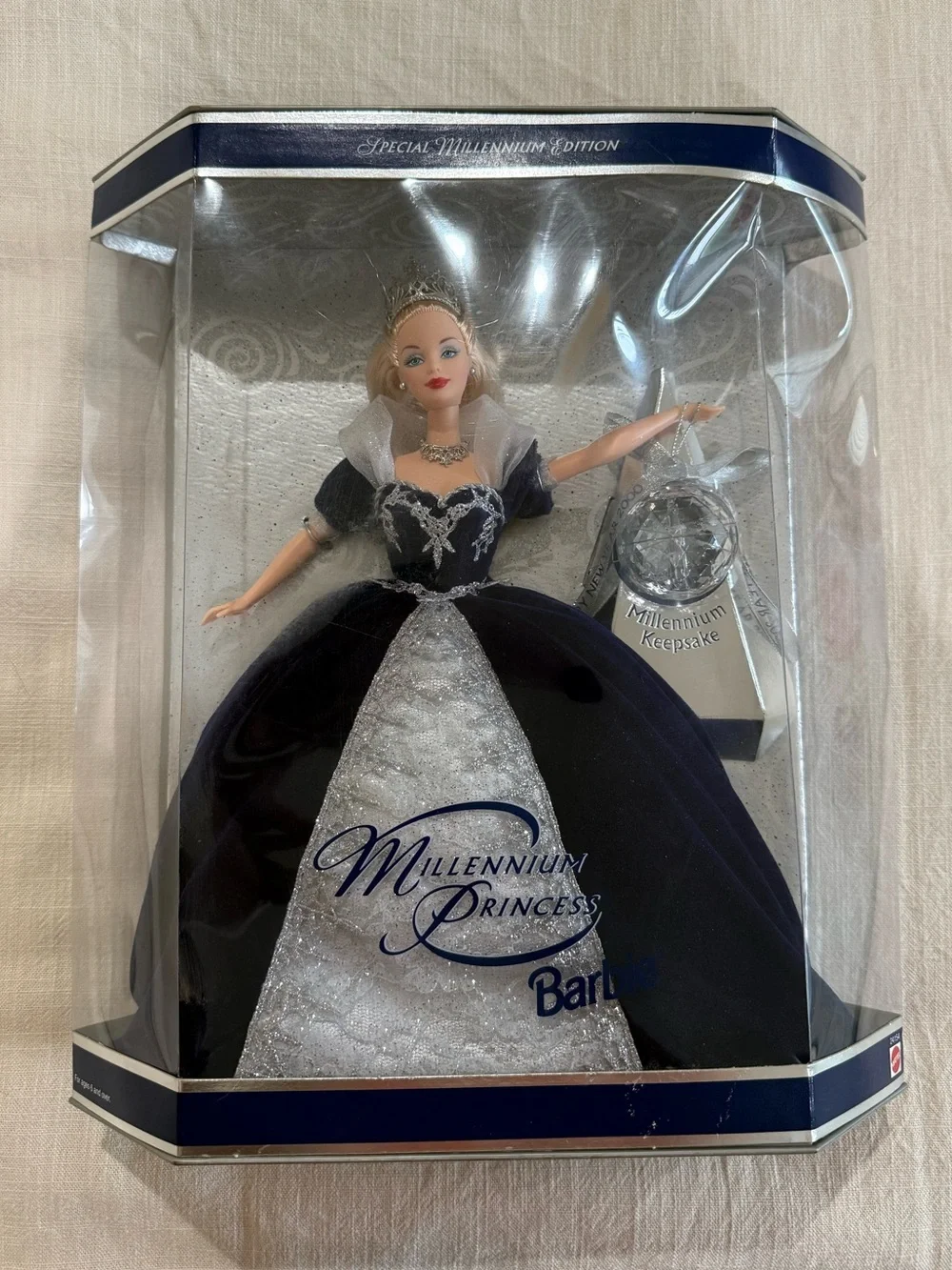 ✨ 1999 Millennium Princess Barbie Doll w/ Keepsake + Stand NRFB NIB ✨